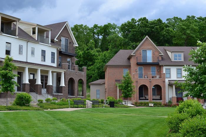 Summerset-Frick-Park-Living-Area-View